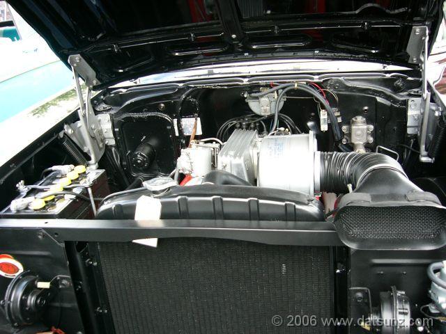 P1020056 Chevrolet 1957, Fuel Injected 283. 
