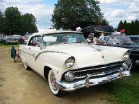 P1000871 Ford Sunliner Convertible 1955�