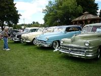 P1020048 Chevrolet 1953; Studebaker 1951; DeSoto 1951; Chrysler 1948.�