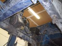GEDC0379 Botom view of engine compartment