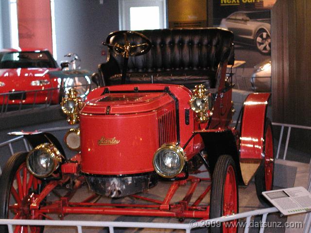 P4300055 1908 Stanley EX Runabout�