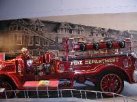 P4300013 1918 Mack AC Fire Truck�