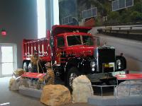 P4300032 1957 Mack B61�