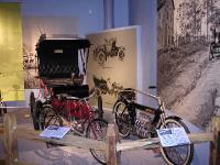 P4300049 1903 Holley ?Autobike? Motorcycle; 1909 Pierce Four Motorcycle; 1901 Curved Dash Oldsmobile�